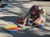 Artist drawing with Chalk